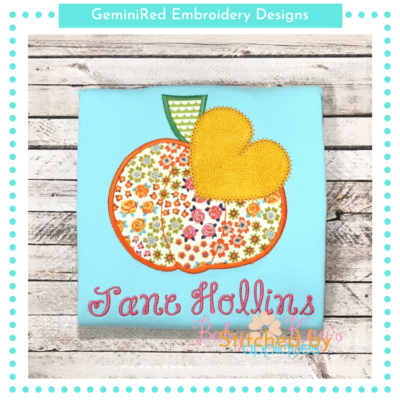 Pumpkin with Heart Leaf {Four Sizes}