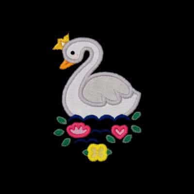 Swan with Flowers Appliqué {Four Sizes}